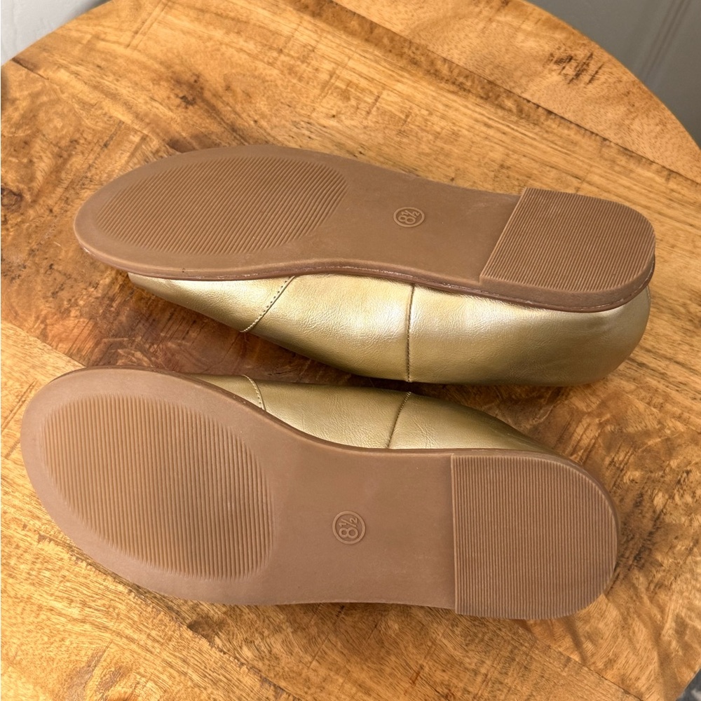 Universal Thread Gold Open-Toe Sandals - Picture 5 of 5